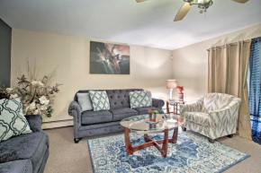 Quiet Home with Patio, Smart TVs 30 Mi to Dwtn Chi!